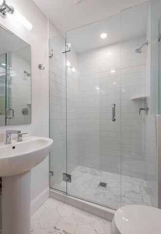 43 Bowdoin 2R, Boston, MA 02114