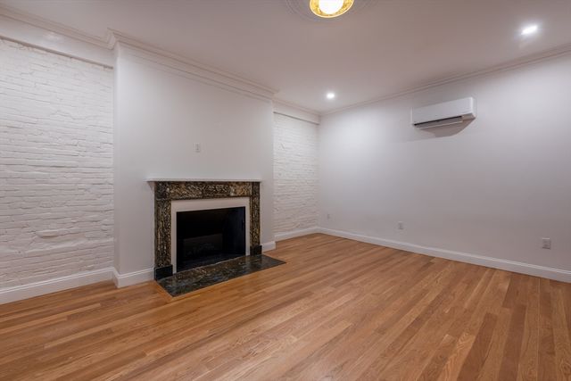 43 Bowdoin 2R, Boston, MA 02114