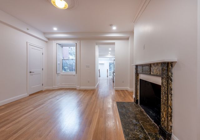 43 Bowdoin 2R, Boston, MA 02114