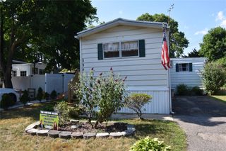 116 Lincoln Avenue, Holbrook, NY 11741