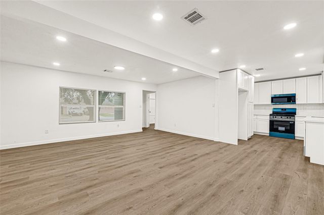 2204 Benson Drive, Galena Park, TX 77547