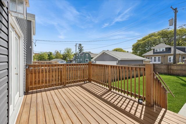 1112 S 3rd Avenue, Maywood, IL 60153