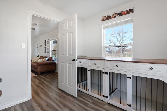 271 E Houston Street, Van Alstyne, TX 75495