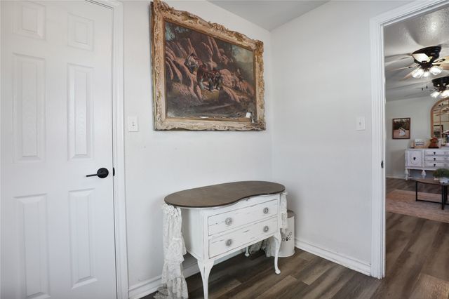 271 E Houston Street, Van Alstyne, TX 75495