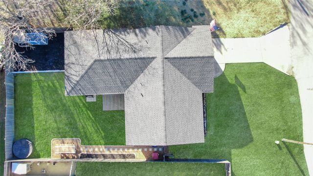 271 E Houston Street, Van Alstyne, TX 75495