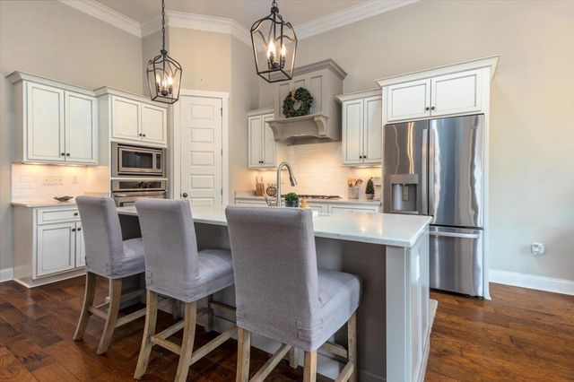 608 CYPRESS RUN CV, Collierville, TN 38017