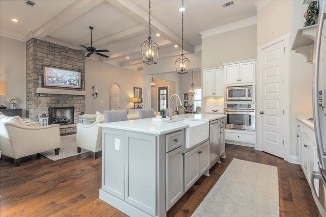 608 CYPRESS RUN CV, Collierville, TN 38017