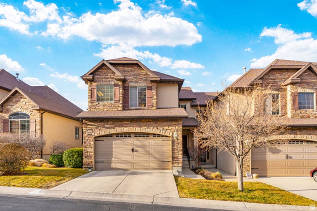 327 E NECHATEL DR, Draper, UT 84020