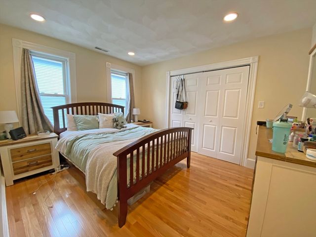 15 Underwood Park 2, Waltham, MA 02453