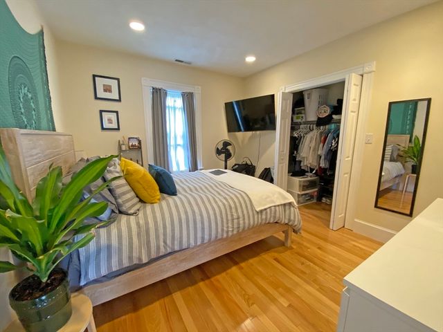 15 Underwood Park 2, Waltham, MA 02453