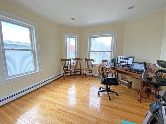 15 Underwood Park 2, Waltham, MA 02453