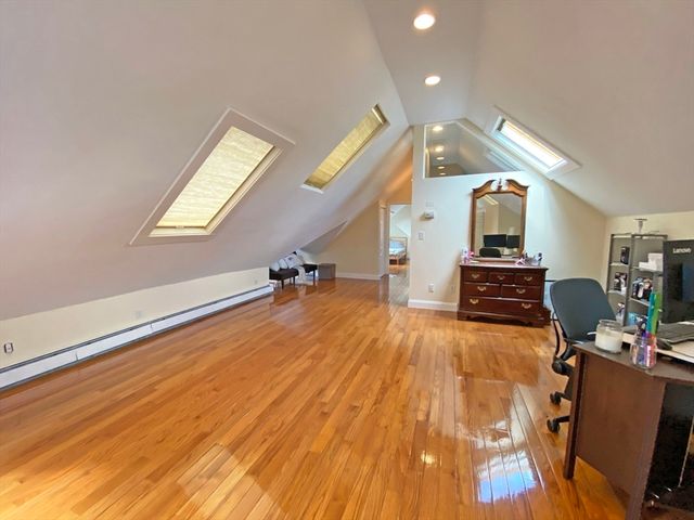 15 Underwood Park 2, Waltham, MA 02453