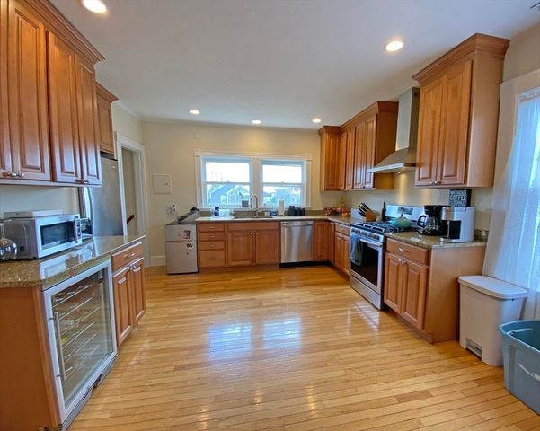 15 Underwood Park 2, Waltham, MA 02453