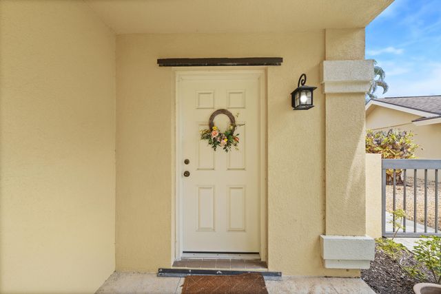 125 Beach Summit Court, Jupiter, FL 33477