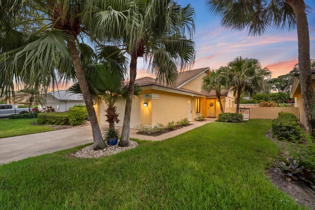 125 Beach Summit Court, Jupiter, FL 33477