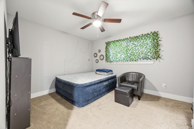 1810 Waterwood Drive, Arlington, TX 76012
