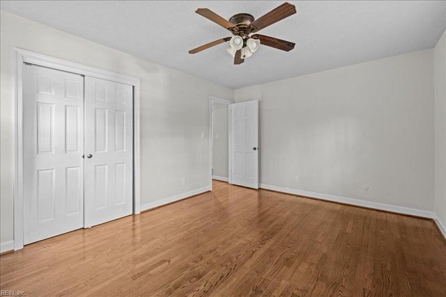 3805 Chelwood LN, Virginia Beach, VA 23452