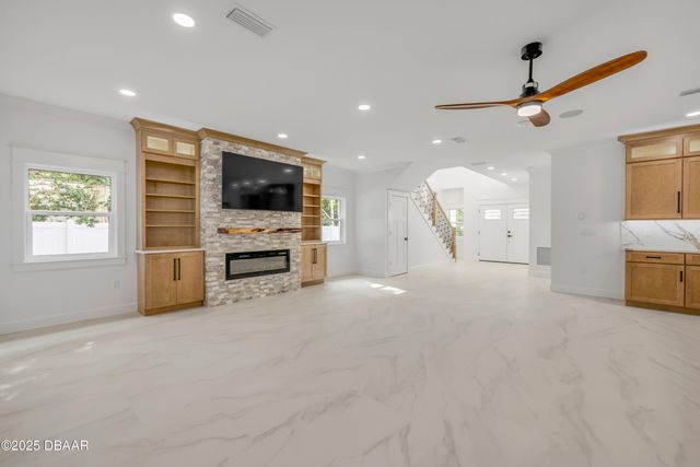 511 Yupon Avenue, New Smyrna Beach, FL 32169