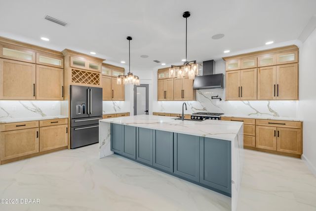 511 Yupon Avenue, New Smyrna Beach, FL 32169