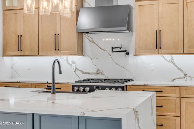 511 Yupon Avenue, New Smyrna Beach, FL 32169