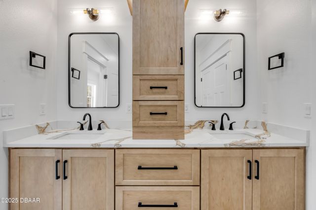 511 Yupon Avenue, New Smyrna Beach, FL 32169