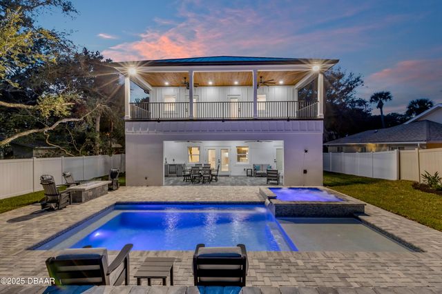 511 Yupon Avenue, New Smyrna Beach, FL 32169