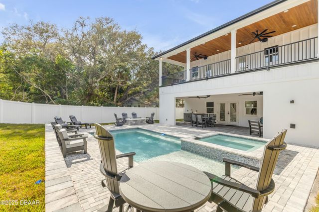 511 Yupon Avenue, New Smyrna Beach, FL 32169