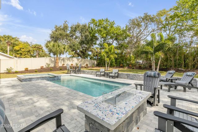 511 Yupon Avenue, New Smyrna Beach, FL 32169