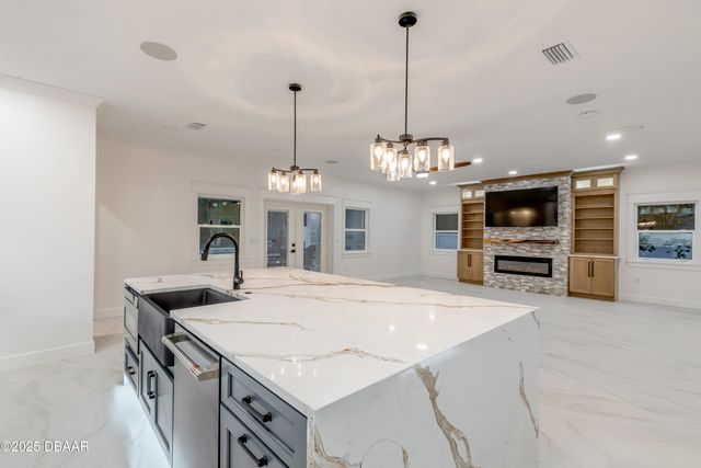 511 Yupon Avenue, New Smyrna Beach, FL 32169