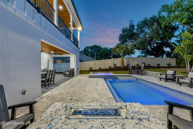 511 Yupon Avenue, New Smyrna Beach, FL 32169