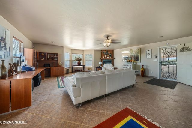7650 Cortez Drive, Las Cruces, NM 88011