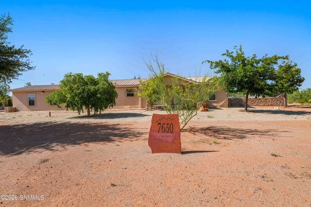 7650 Cortez Drive, Las Cruces, NM 88011
