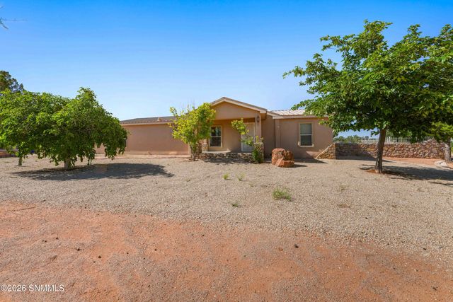7650 Cortez Drive, Las Cruces, NM 88011