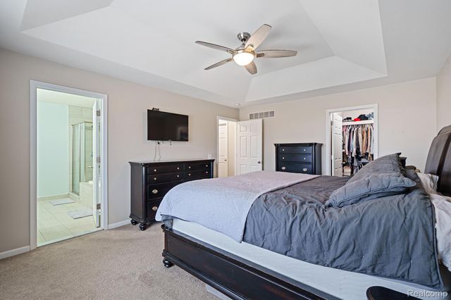 23342 Grandy Street, Clinton Charter Township, MI 48035