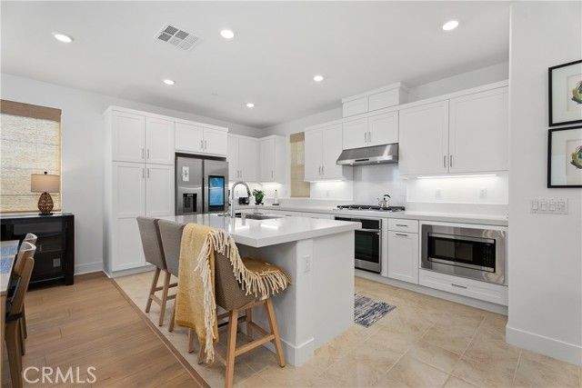 291 Heartland Way, Rancho Mission Viejo, CA 92694