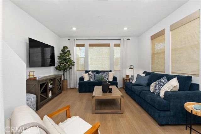 291 Heartland Way, Rancho Mission Viejo, CA 92694