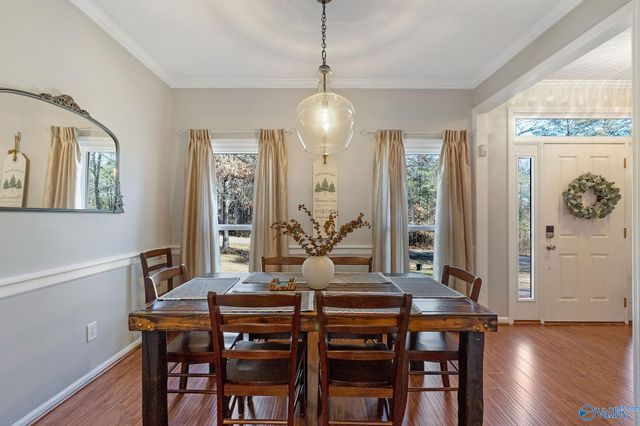 500 Oak Trail NE, Hartselle, AL 35640