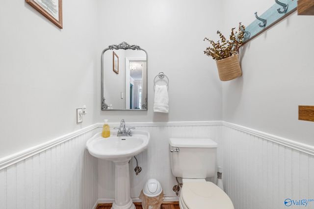 500 Oak Trail NE, Hartselle, AL 35640