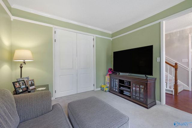 500 Oak Trail NE, Hartselle, AL 35640