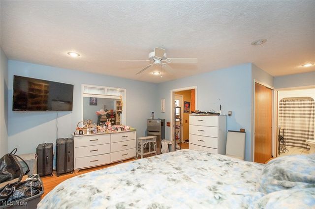 1022 S Belvoir Boulevard, South Euclid, OH 44121