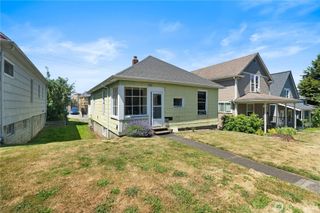 1413 N Garden, Bellingham, WA 98225