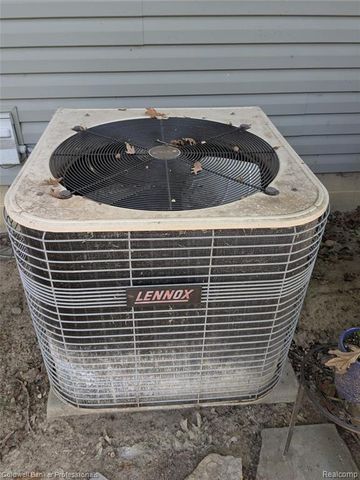 4049 Slattery Road, North Branch, MI 48461