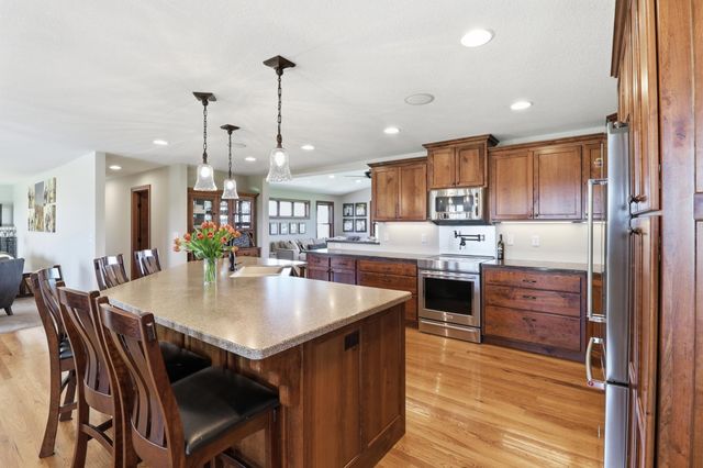 21356 Nicolai Avenue, Hastings, MN 55033