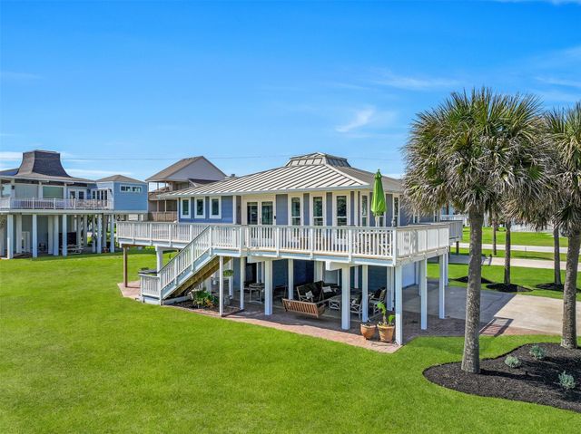 4207 Maison Rouge Court, Galveston, TX 77554