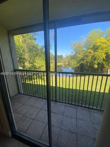 3031 NW 118th Dr 221D, Coral Springs, FL 33065