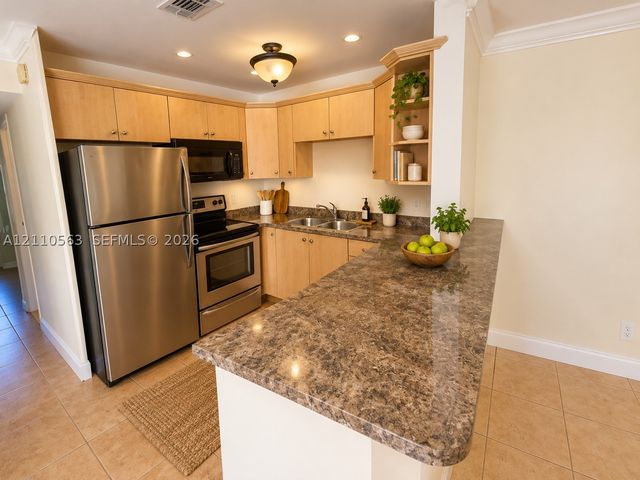 3031 NW 118th Dr 221D, Coral Springs, FL 33065