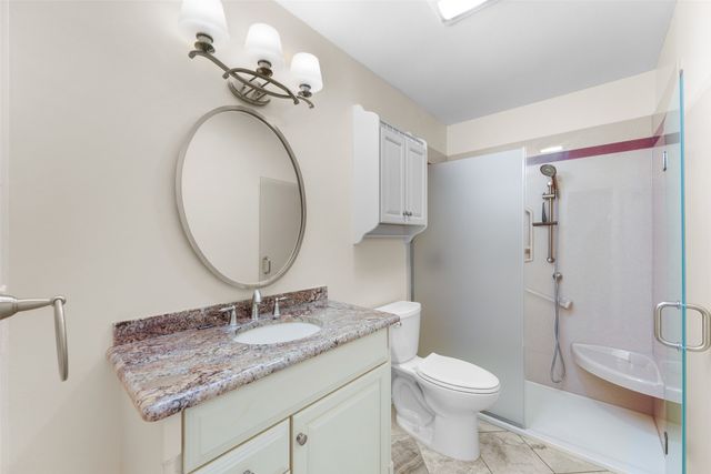 830 S Clinton Lane, Midlothian, TX 76065