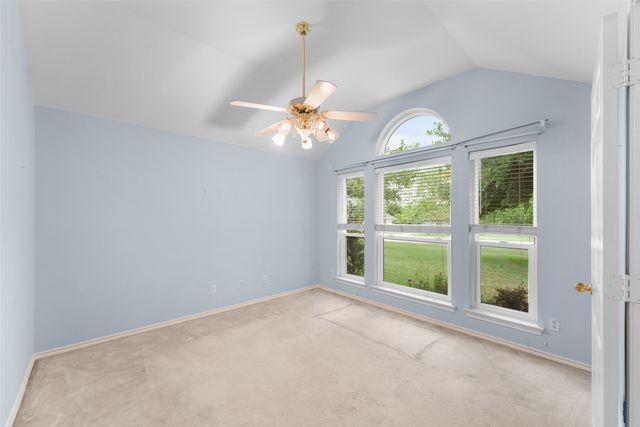 830 S Clinton Lane, Midlothian, TX 76065