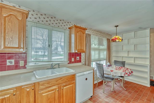 43 Valley View Drive, Penfield, NY 14526