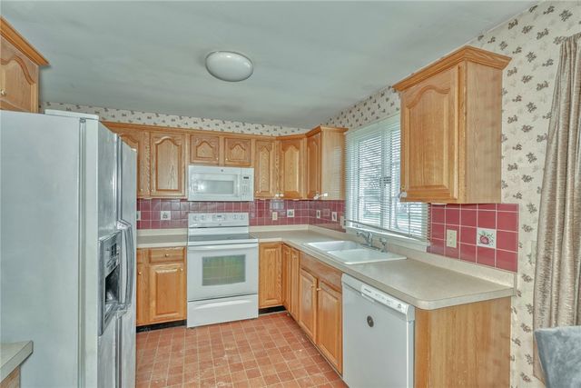 43 Valley View Drive, Penfield, NY 14526